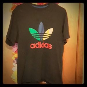 Adidas tee size Large